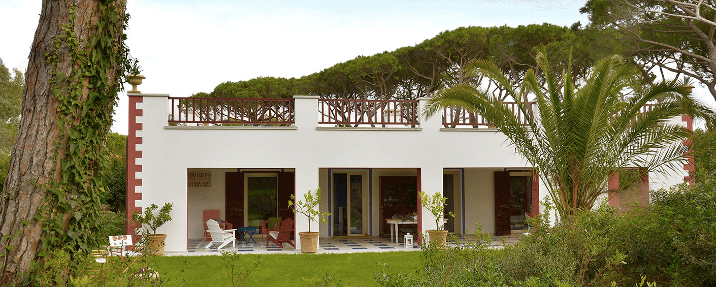 Stylish contemporary beach house on the Tuscan coast
