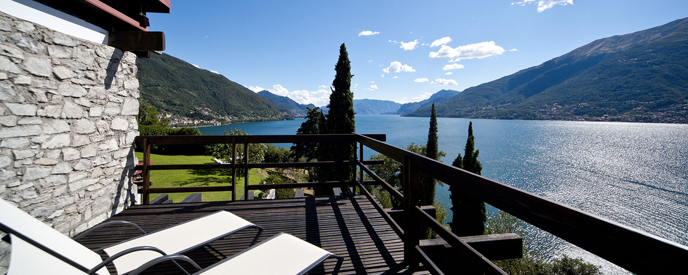 Modern designer villa with magnificent lake views