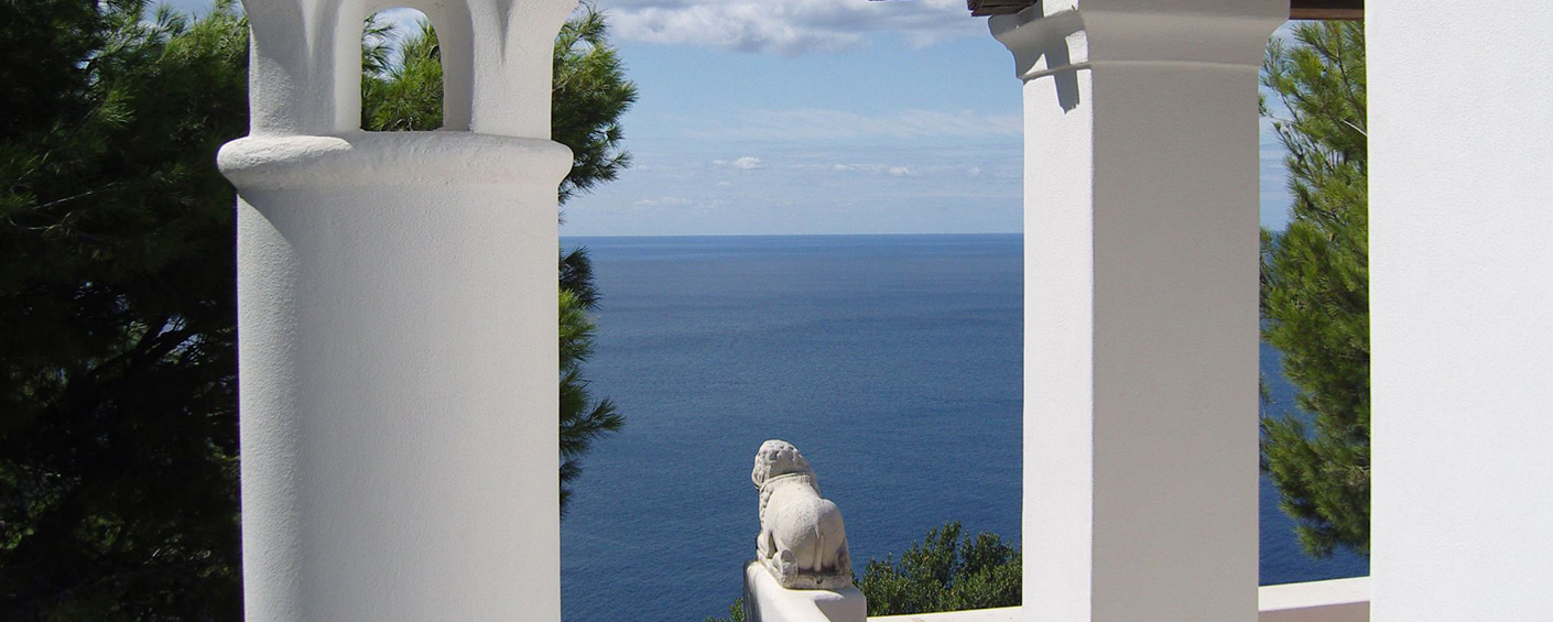 An historic villa with one of the most spectacular views on Capri Island